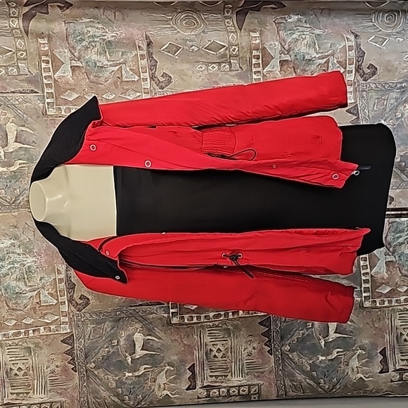 Bianca Nygard Weekend red jacket zipper front - Picture 8 of 11